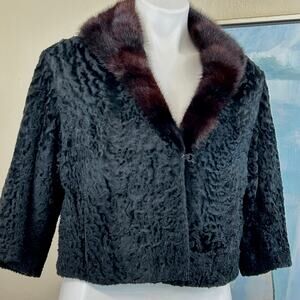 Vtg Laura Martin
Persian Lamb Wool Cropped Swing Jacket Mink Fur Collar Med